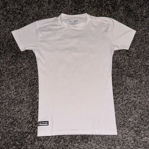 Under Armour white compression short sleeve shirt